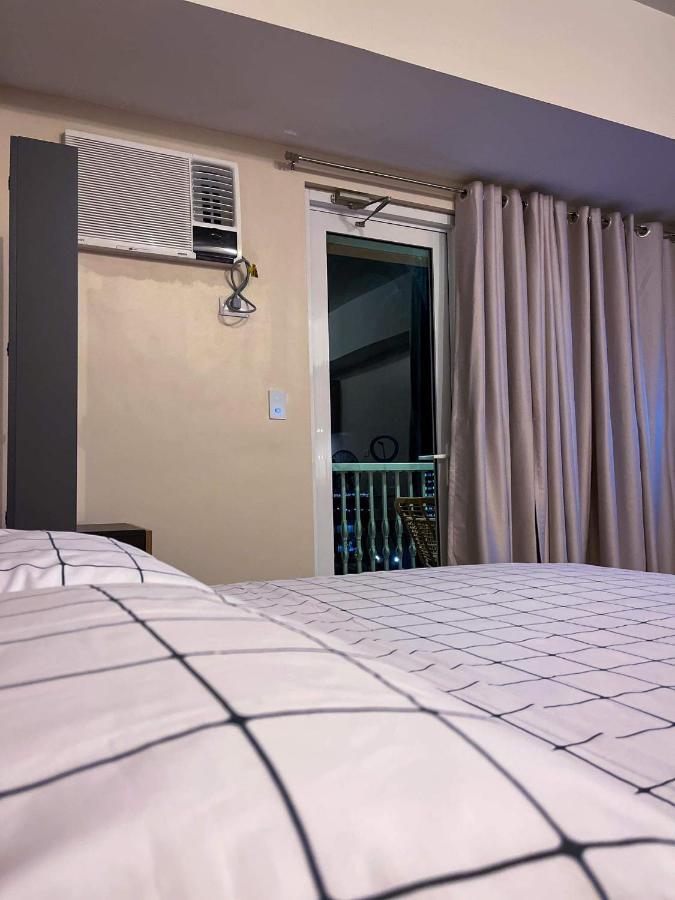Luxury Bgc Condo In Taguig, Mckinley - Covered Parking And Wifi Free Exterior photo
